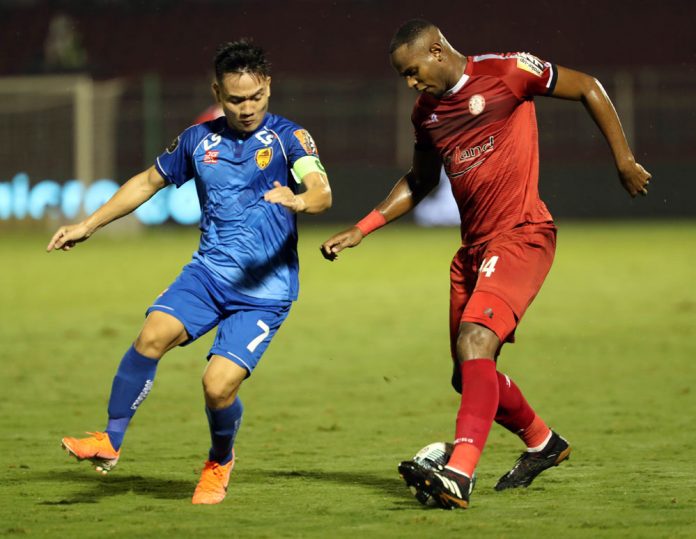 Cuộc đua chức vô địch V-League: 2 thuận lợi và 3 khó khăn của TP.HCM