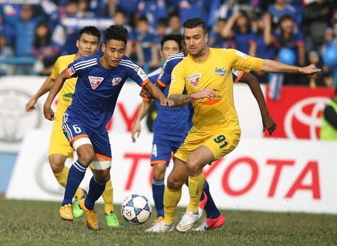 Cuộc đua vô địch V-League: Khó lường đến phút cuối