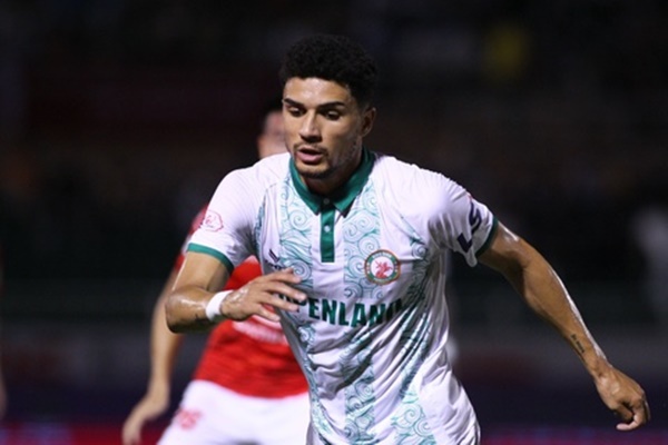 Cựu cầu thủ U16 Barca chia tay CLB Bình Định