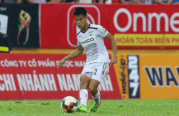 Cựu sao HAGL lỗi hẹn lượt đi V-League 2021 vì bị quên đăng ký…