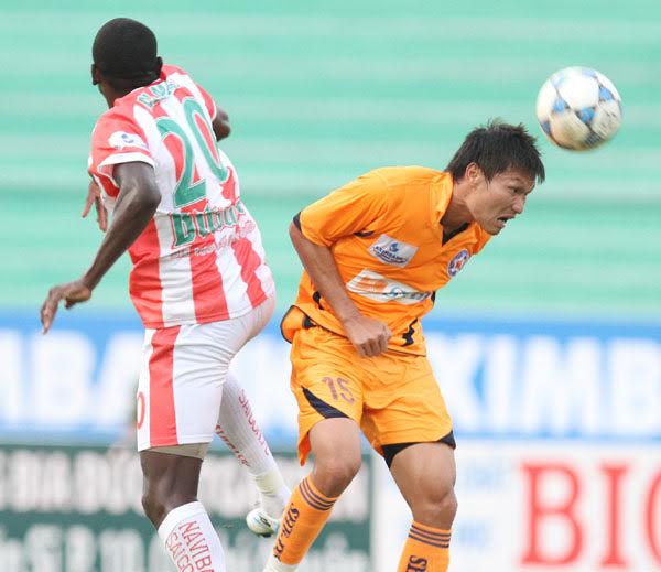 Cựu trung vệ ĐTQG Hải Lâm “gõ đầu trẻ”