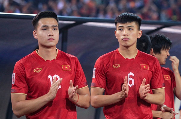 Dàn tuyển thủ Việt Nam kích hoạt ‘bom tấn’ chuyển nhượng V-League