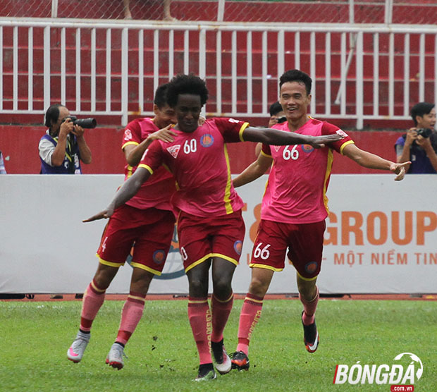 Đấu sớm vòng 17 V-League: Đồng Tháp có điểm, Cần Thơ trắng tay