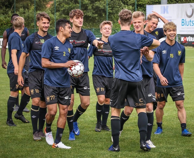 Để Công Phượng nở nụ cười, bầu Đức phải trả cái giá khá đắt