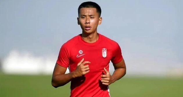 Điểm tin bóng đá Việt Nam 19/2: Sếp lớn VFF lên tiếng về công tác trọng tài; Nam Định thử việc cầu thủ đặc biệt