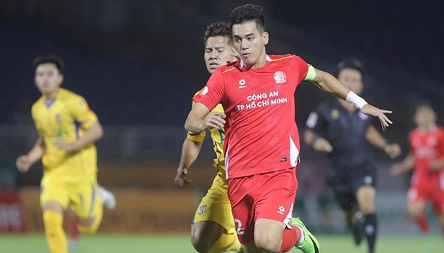 Điểm tin bóng đá Việt Nam 28/9: CA TP.HCM ngược dòng ngoạn mục; Giá vé 2 trận Việt Nam gặp Nepal
