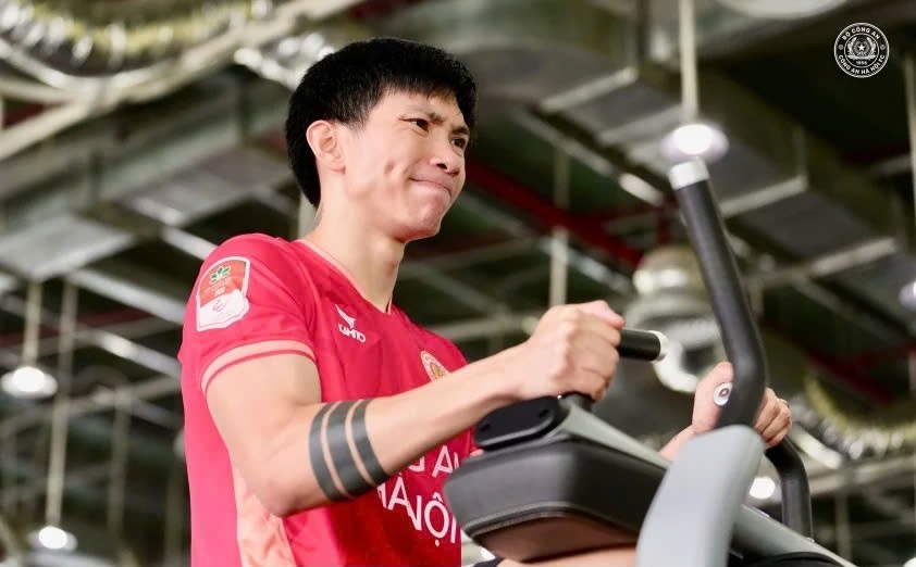 Điểm tin bóng đá Việt Nam 6/8: Đình Bắc lại gặp “hạn”; Rõ vụ Hoàng Đức xuống đá Hạng Nhất