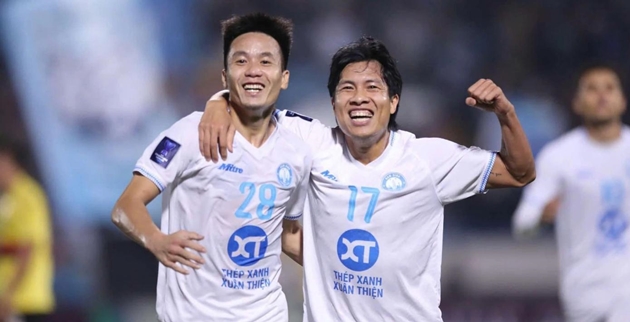 Điểm tin bóng đá Việt Nam 8/5: Văn Vĩ thay Quang Hải đấu MU; Quang Vinh muốn dự WC cùng Việt Nam