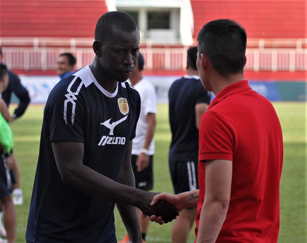 Điểm tin bóng đá Việt Nam sáng 20/06: Công Vinh chi 9 tỷ đồng vì ngoại binh khủng