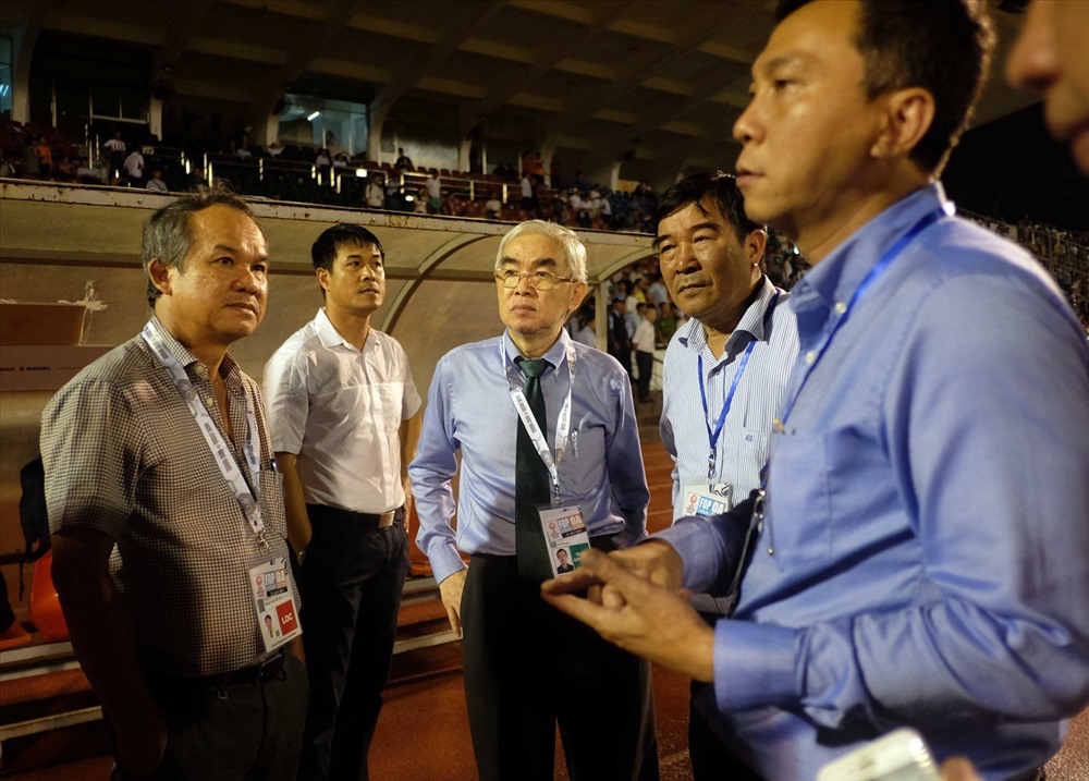 Điểm tin bóng đá Việt Nam sáng 23/03: Bầu Đức nói là làm, HAGL sắp bỏ V-League