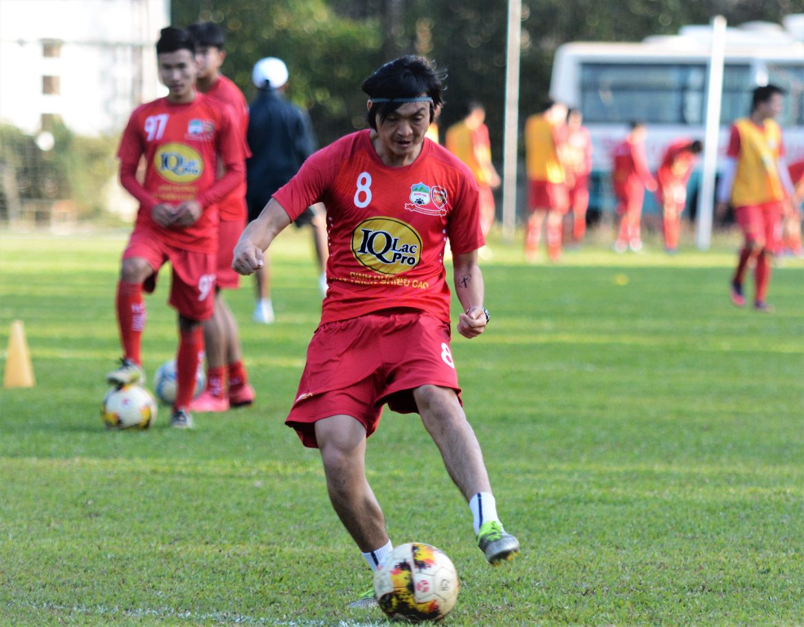 Điểm tin bóng đá Việt Nam sáng 3/3: Tuấn Anh trở lại V-League, ngày về của Nguyên Sa