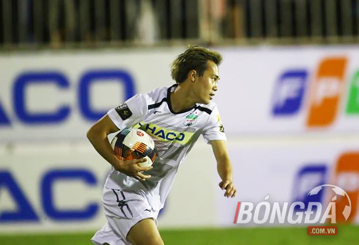 Điểm tin bóng đá Việt Nam tối 01/03: HAGL ngã ngựa, Viettel có chiến thắng đầu tay