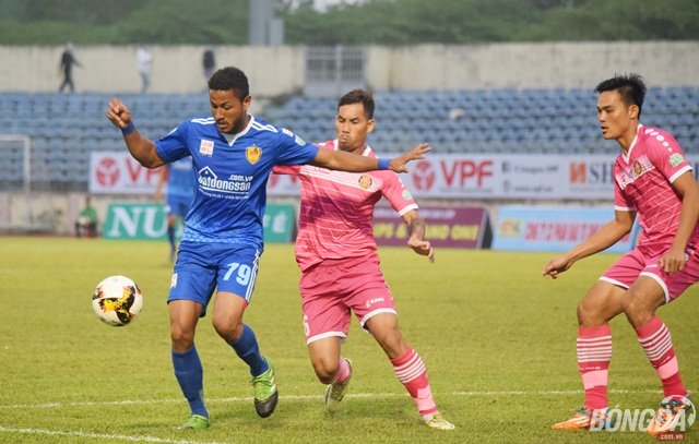 Điểm tin bóng đá Việt Nam tối 10/03: V-League 2018 khởi đầu “yên ắng”, chờ Super Sunday bùng nổ