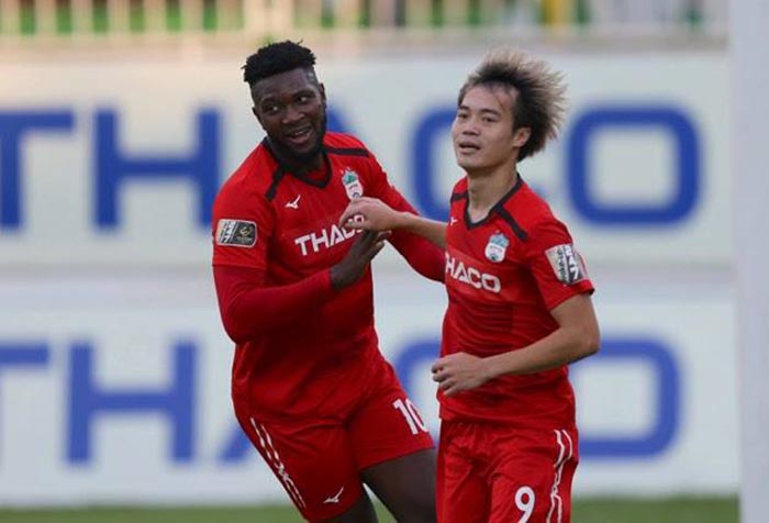 Điểm tin bóng đá Việt Nam tối 13/04: HAGL thắng nghẹt thở Quảng Ninh, U18 Việt Nam học hỏi lứa U23