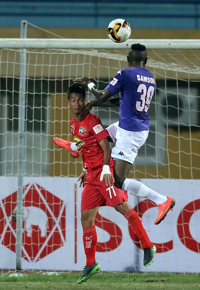 Điểm tin bóng đá Việt Nam tối 21/1: Sao HAGL chưa hết sợ vì pha bóng ghê rợn của Samson