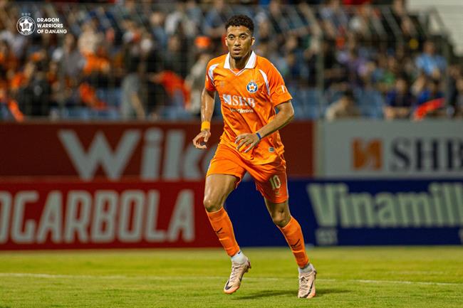 Điều đặc biệt về David Henen, ngoại binh V-League được triệu tập đá Vòng loại World Cup