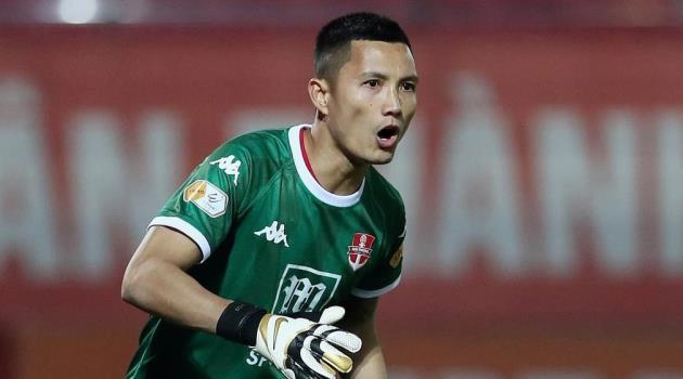 Đình Triệu tỏa sáng, được gọi là thủ môn số một tuyển Việt Nam