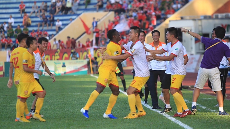 DNH Nam Định sẽ là “ngựa ô” ở lượt về V-League 2019?