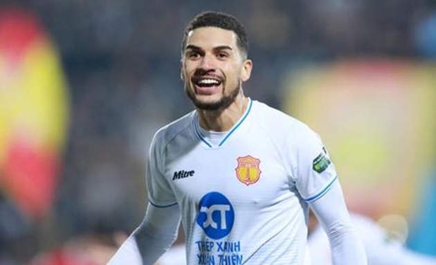 Đội bóng cũ muốn “giải cứu” Hendrio