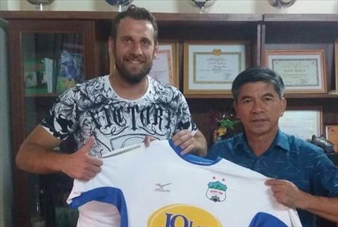 Đồng hương Luka Modric khoác áo HAGL lượt về V-League 2018?