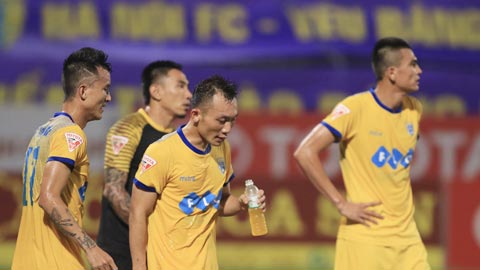 FLC Thanh Hóa thanh lọc lực lượng chuẩn bị cho mùa giải 2018