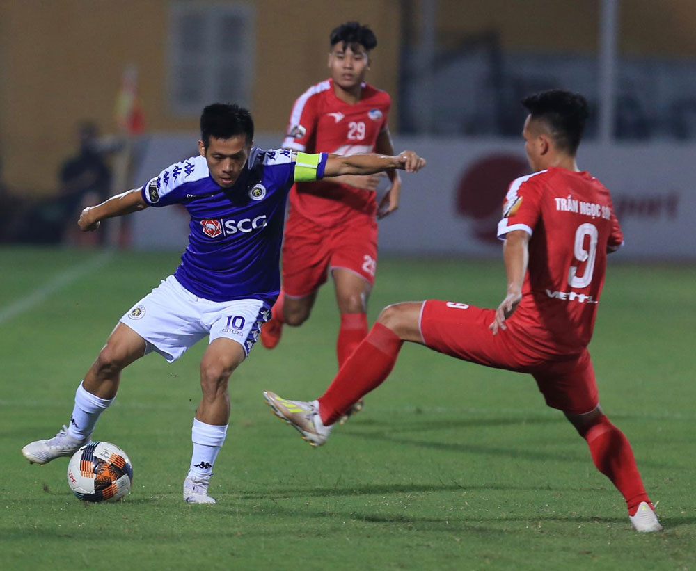 “Ghế nóng” V-League: Thầy nội trội hơn thầy ngoại?