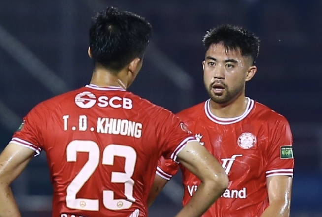 Giảm 30% lương để ở lại CLB TP.HCM