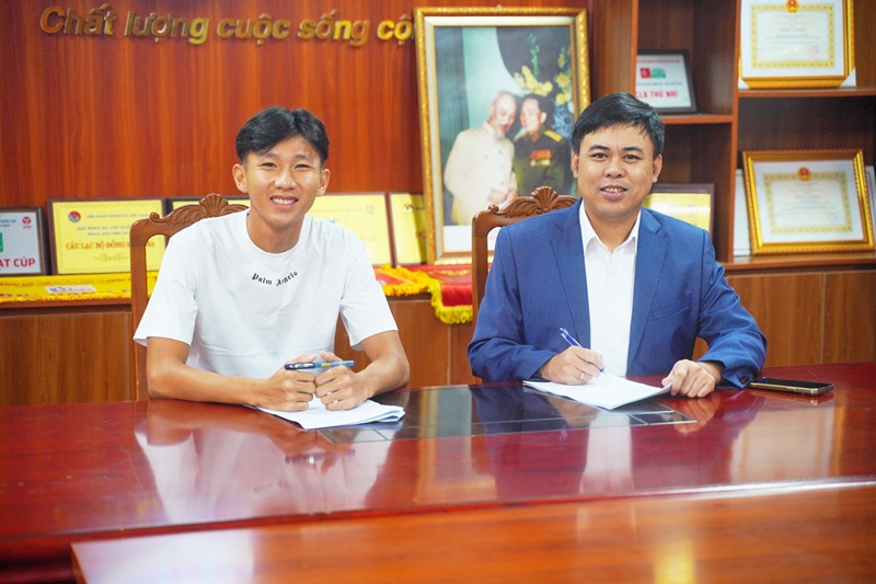 Giám đốc Thanh Hóa lên tiếng về tân binh người Lào gốc Việt tại V-League