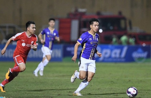 Hà Nội chạm một tay đến ngôi vương; “LĐBĐ Thái Lan rất nghiệp dư”