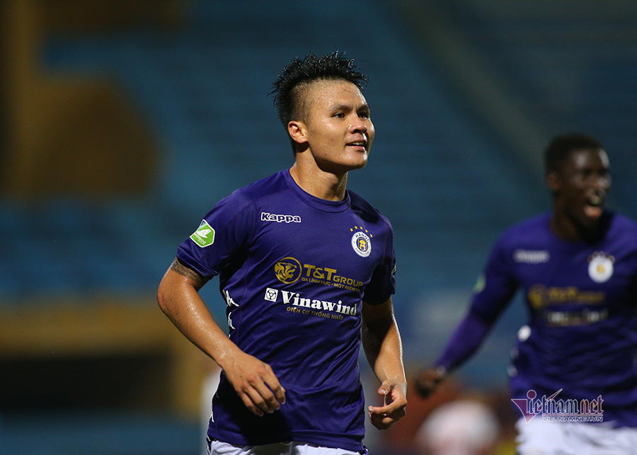 Hà Nội đấu Thanh Hóa: Tâm điểm Quang Hải