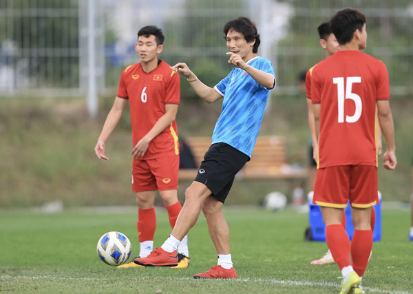 Hà Nội FC có động thái, sẵn sàng chiêu mộ cựu HLV U23 Việt Nam