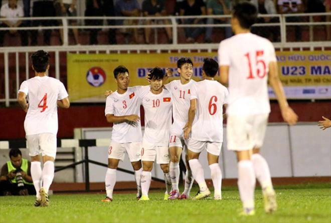 Hà Nội FC lo lắng với khả năng gặp chấn thương của Duy Mạnh