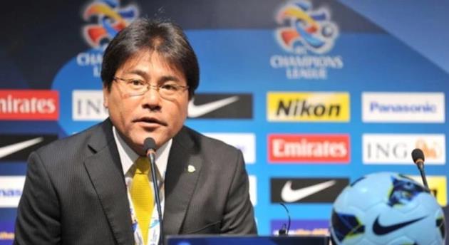 Hà Nội FC tìm HLV ngoại dưới 50 tuổi thay Teguramori