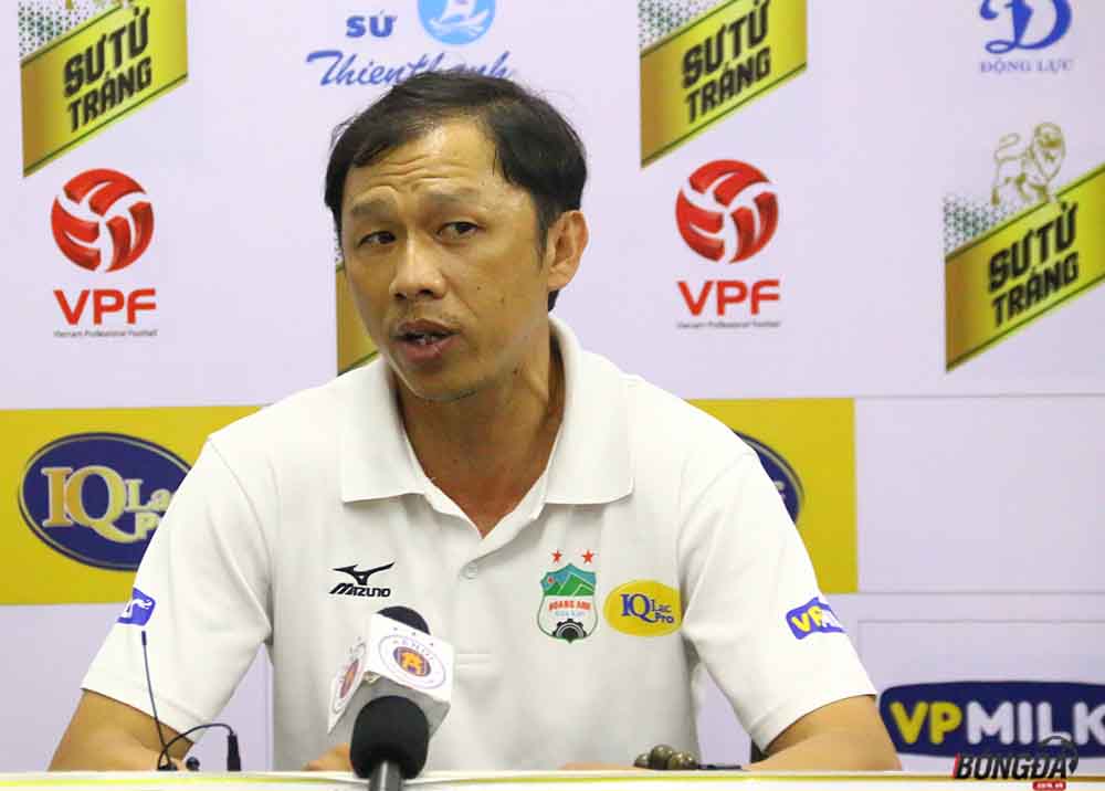 HAGL cắt mạch thua, HLV Minh Ninh khen Minh Vương, Xuân Trường