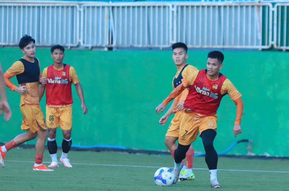 HAGL “chảy máu” lực lượng, lại thêm 1 mùa bóng đua trụ hạng V-League?