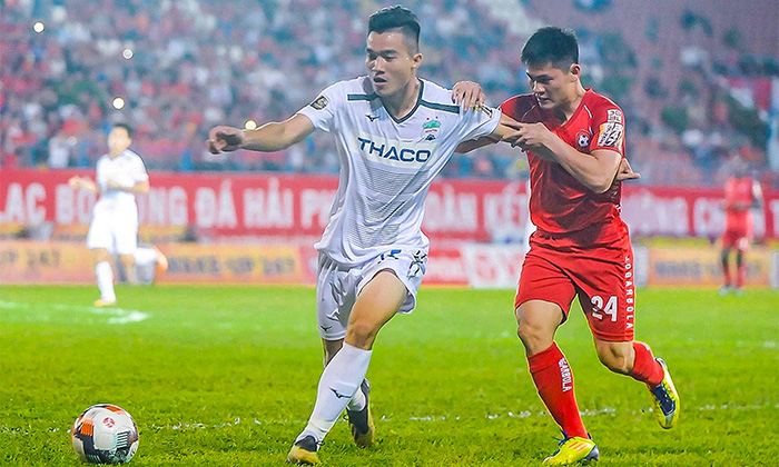 HAGL chia tay cùng lúc 2 nhân tố ở hàng phòng ngự