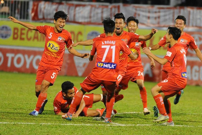 HAGL: Đến thời vắng Công Phượng lại thành… hay?