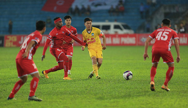 “HAGL đúng là ứng viên sáng giá cho ngai vàng V-League 2021”