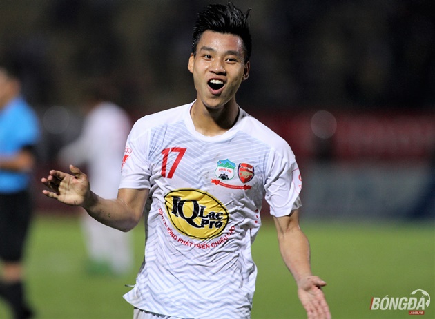 HAGL nhận hung tin từ Văn Thanh