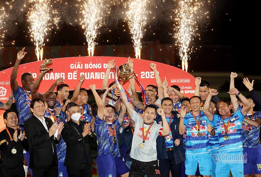 HAGL quên cách thắng ở V-League 2022, vì đâu?