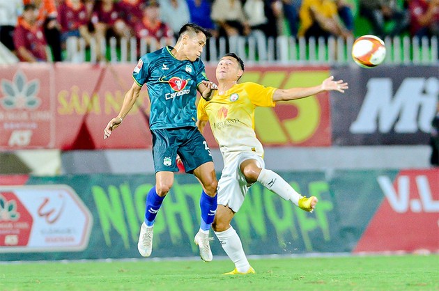 HAGL thua vì Jhon Cley; Sao châu Âu từ chối khoác áo ĐT Thái Lan