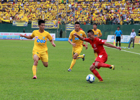 Hải Phòng hụt hơi, cuộc đua vô địch V-League 2016 trở nên quyết liệt