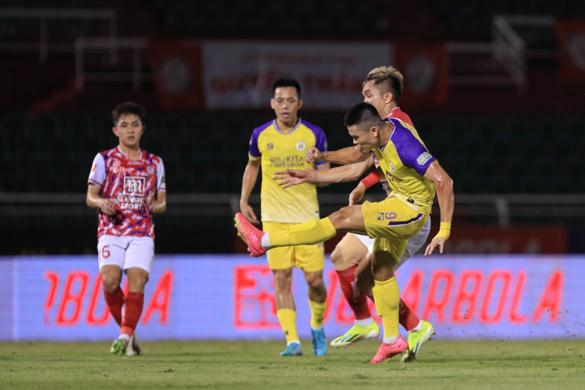 Hé lộ lý do Hà Nội FC lao đao ở V-League