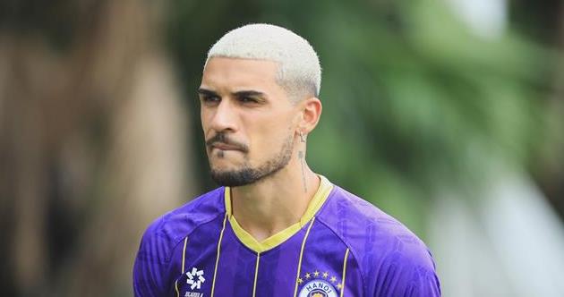 Hendrio đổi tên thành Đỗ Hoàng Hên, chờ ngày tái xuất sân cỏ