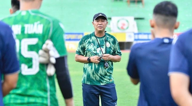 HLV Bình Định đặt quyết tâm trụ hạng