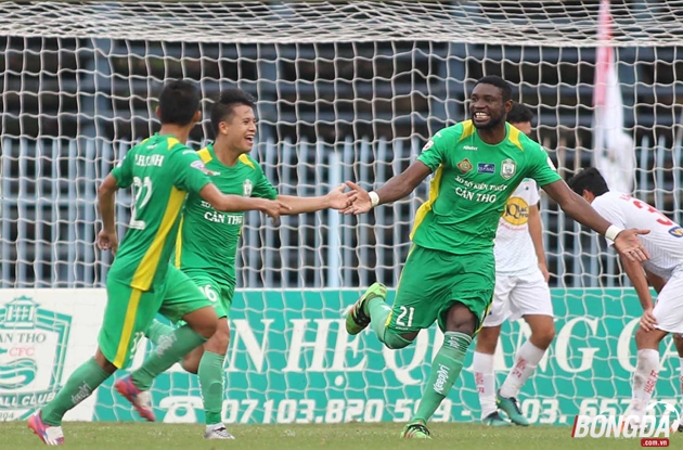 HLV của XSKT Cần Thơ ủ mưu thành công trước HAGL