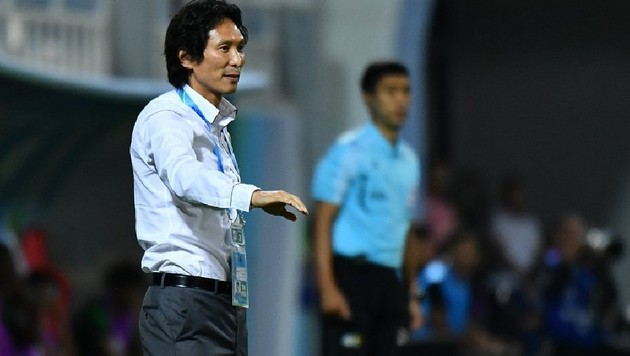 HLV Gong có thể dẫn dắt Hà Nội FC; Ông Troussier nói lý do “bỏ rơi” Công Phượng