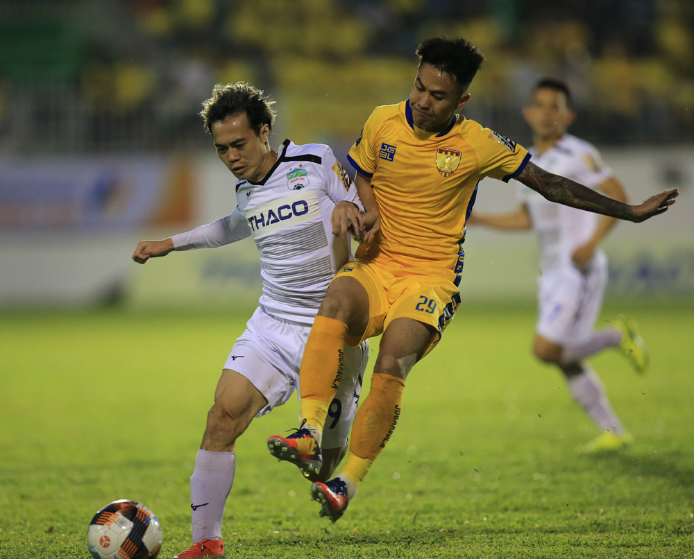 HLV HAGL nói gì về lối chơi của học trò khi không thể giành chiến thắng trước Thanh Hóa?