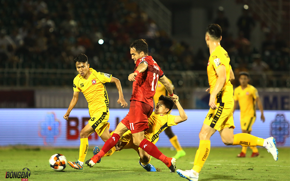 HLV Hải Phòng lần đầu nói về khoảng trống của Đặng Văn Lâm