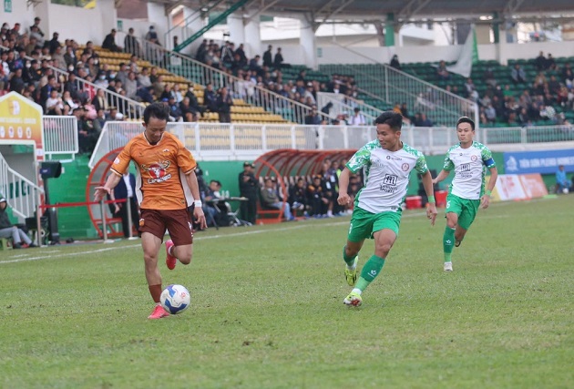 HLV Hoàng Anh Gia Lai: “Trọng tài đã khiến chúng tôi thất vọng”